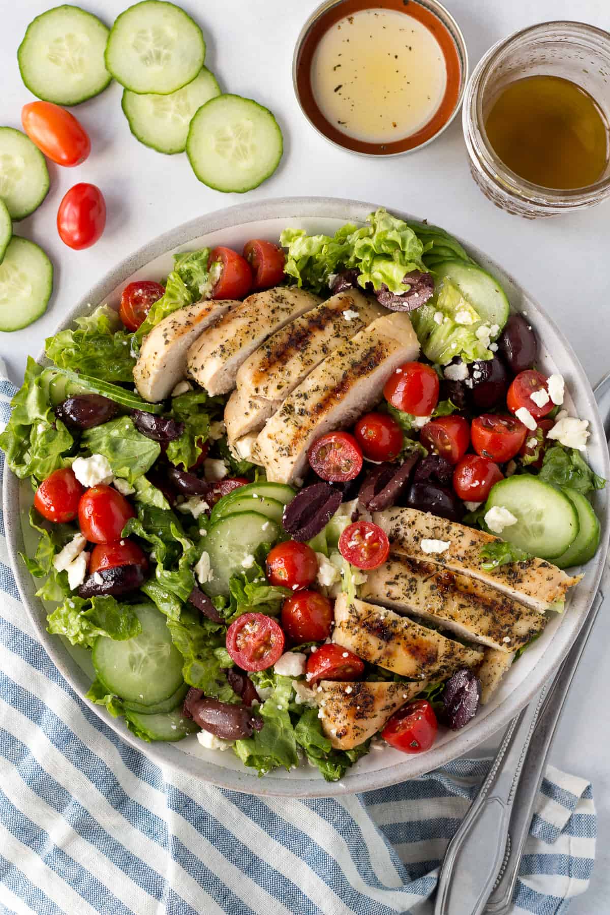 Greek Salad with Grilled Chicken | Hot Pan Kitchen